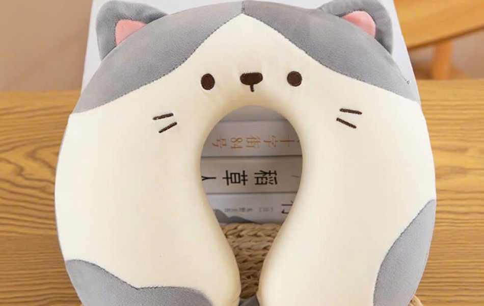Gối Tựa Cổ Hoạ Tiết Dễ Thương